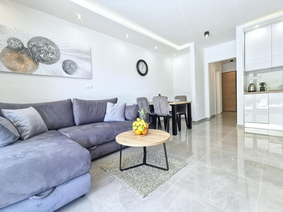 Seka Apartments With A Pool Kastela Exterior photo